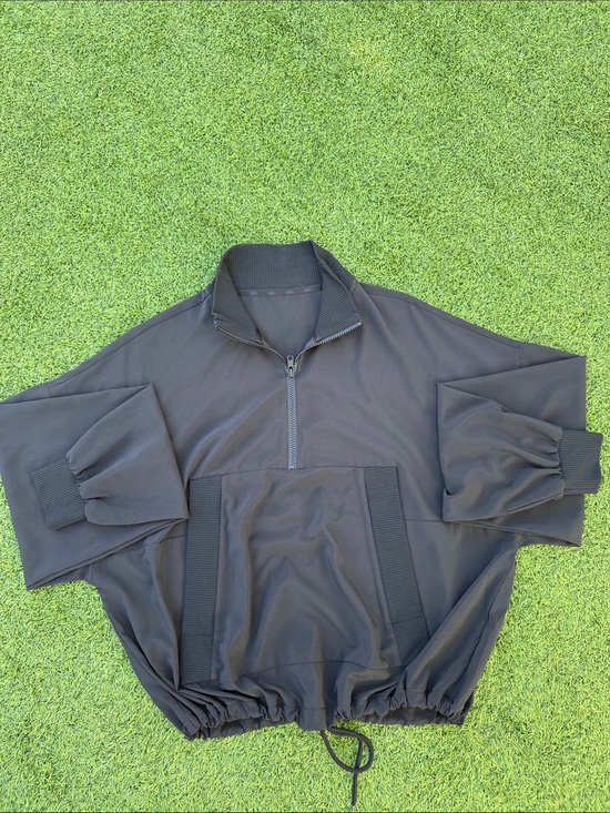 ALO Yoga Jackets & Blazers - ALO Yoga Women’s Black Half-Zip Windbreaker Pullover, brand new